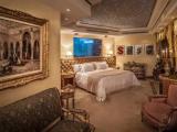 Penthouse Suite
