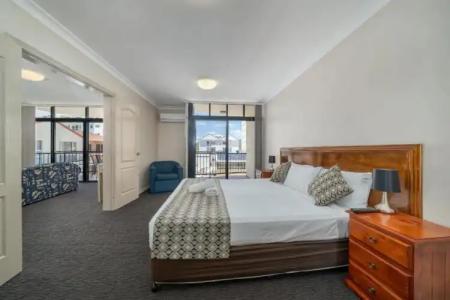 Cityville Luxury Apartments and Motel - 29