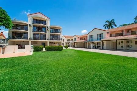 Cityville Luxury Apartments and Motel - 22