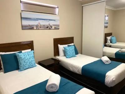 Cityville Luxury Apartments and Motel - 89