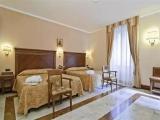 Suite with balcony