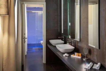 Cosmopolita Rome, Tapestry Collection by Hilton - 7