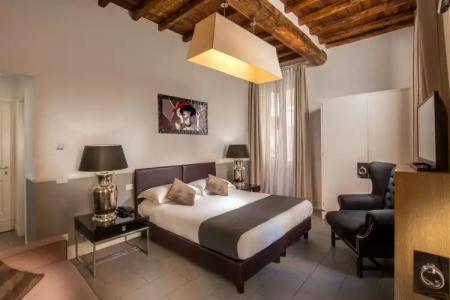 Chilling Hot Tub Suite - 3