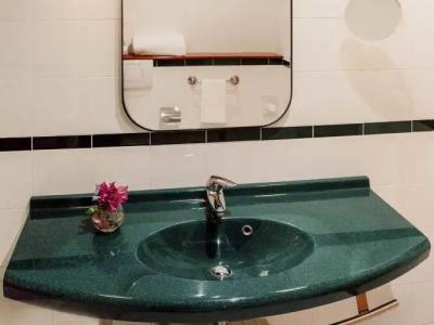 Mercure Roma Corso Trieste - 56