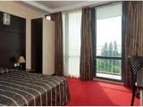 Standard room with partial sea view