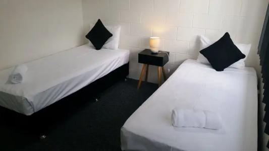 TiTree Resort Apartments - 5