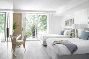 Grand Beach Hotel Surfside West, Miami Beach