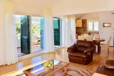 Pervanovo Apartments with Free Parking - 146