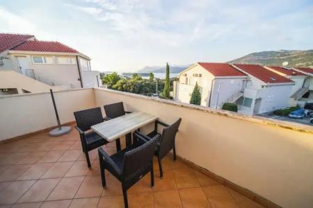 Pervanovo Apartments with Free Parking - 138