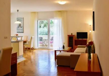 Pervanovo Apartments with Free Parking - 203
