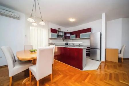 Pervanovo Apartments with Free Parking - 210