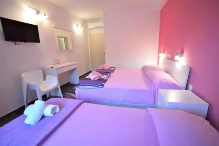 Villa Avantgarde B&B - 129