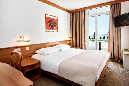 Maistra Select Astarea - 50