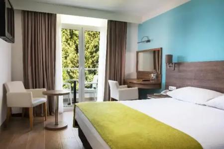 Maistra Select Astarea - 117