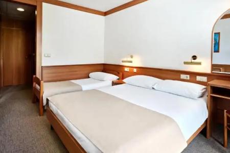 Maistra Select Astarea - 81