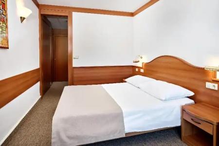 Maistra Select Astarea - 56