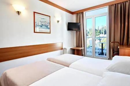 Maistra Select Astarea - 85