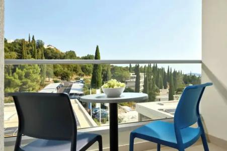 Maistra Select Astarea - 93