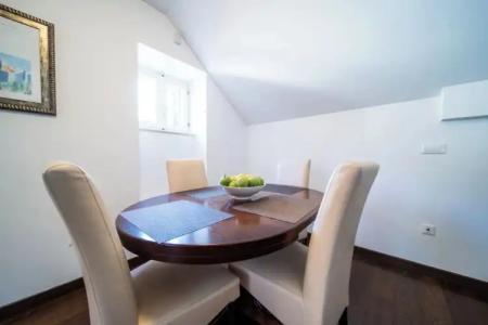 Celenga Apartments with Free Offsite Parking - 24