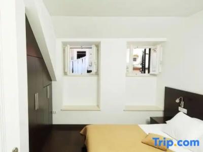 Celenga Apartments with Free Offsite Parking - 34