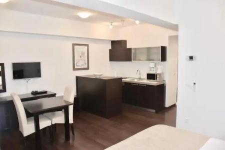 Celenga Apartments with Free Offsite Parking - 65