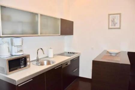 Celenga Apartments with Free Offsite Parking - 54