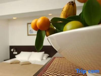 Celenga Apartments with Free Offsite Parking - 95