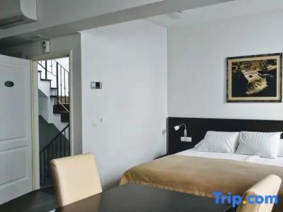 Celenga Apartments with Free Offsite Parking - 82