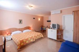 Villa Lanterna, Zaton