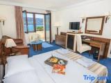 Superior Family room with balcony and with sea view