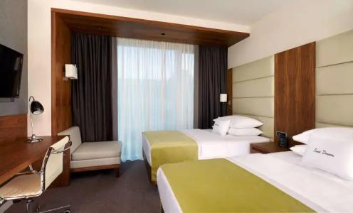 DoubleTree by Hilton Zagreb - 4