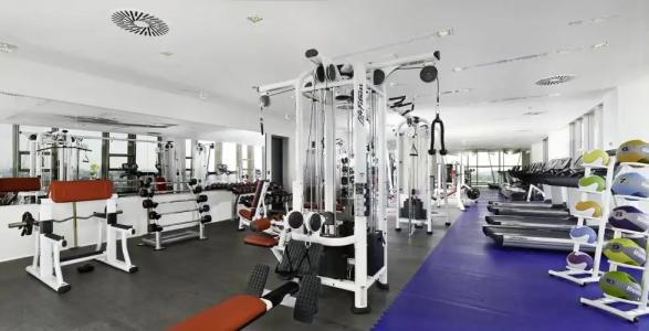DoubleTree by Hilton Zagreb - 23