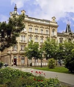 Palace Zagreb - 41