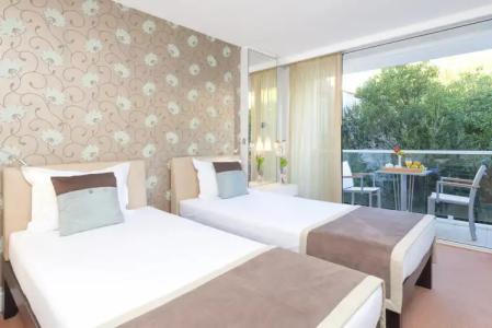 Amfora Hvar Grand Beach Resort - 5