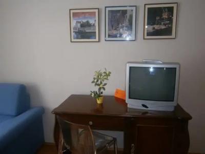 Moeesy Blue & Green Oasis - Adults Only - 4