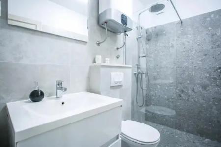 Garden Apartment - 6