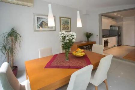 Garden Apartment - 117