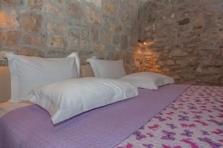 Garden Apartment - 20