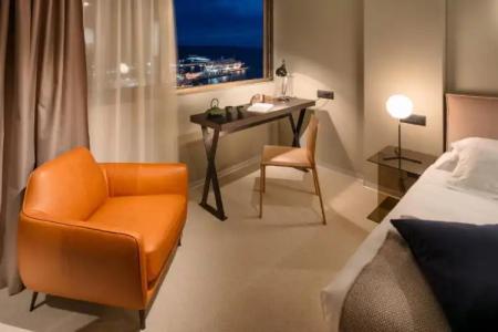 Royal Suites-Sky - 45