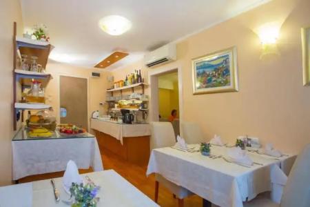 Royal Suites-Sky - 24