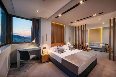 Royal Suites-Sky - 91