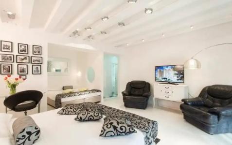 Royal Suites-Sky - 50