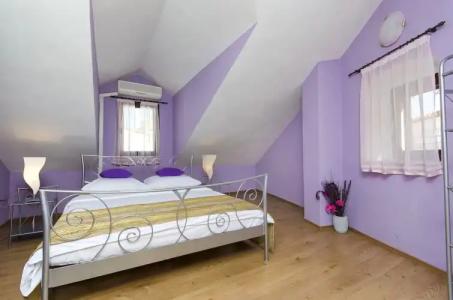 Palace Derossi - 142