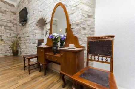 Palace Derossi - 115