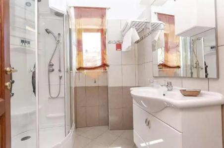 Palace Derossi - 111