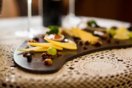 Heritage Pasike - 97