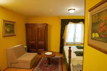 Heritage Pasike - 76