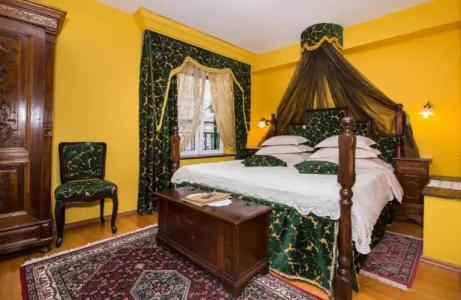 Heritage Pasike - 81