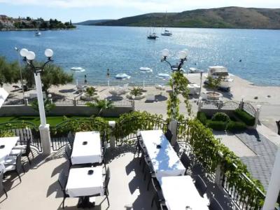 Villa Mediterana - 12