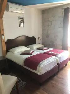 Heritage Tragos - 37